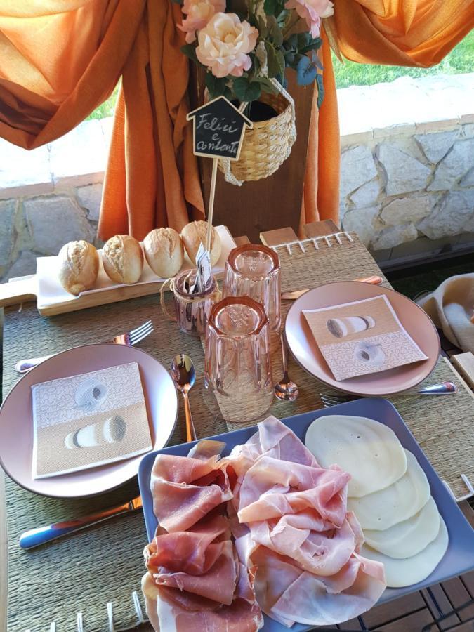 פסקרה Favola Exclusive B&B מראה חיצוני תמונה
